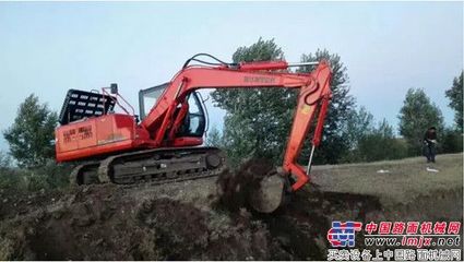 恒特重工“金秋服務(wù)萬里行”之赤峰二